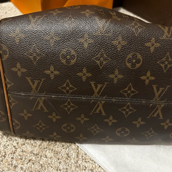 Louis Vuitton monogram bag - Picture 7 of 13